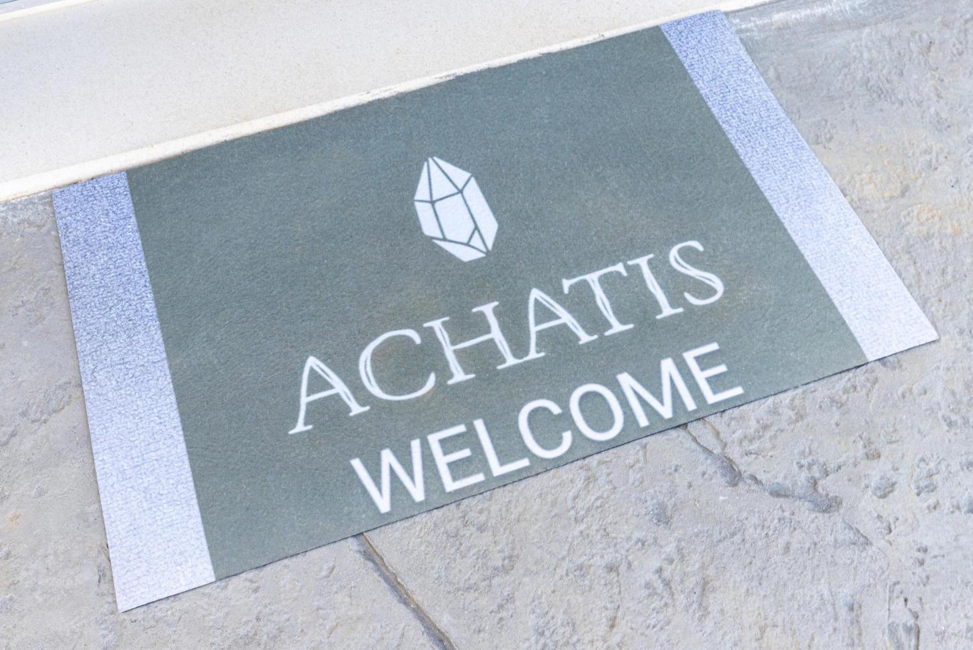 Achatis Apartments With Sea View Kolymbari Exterior photo