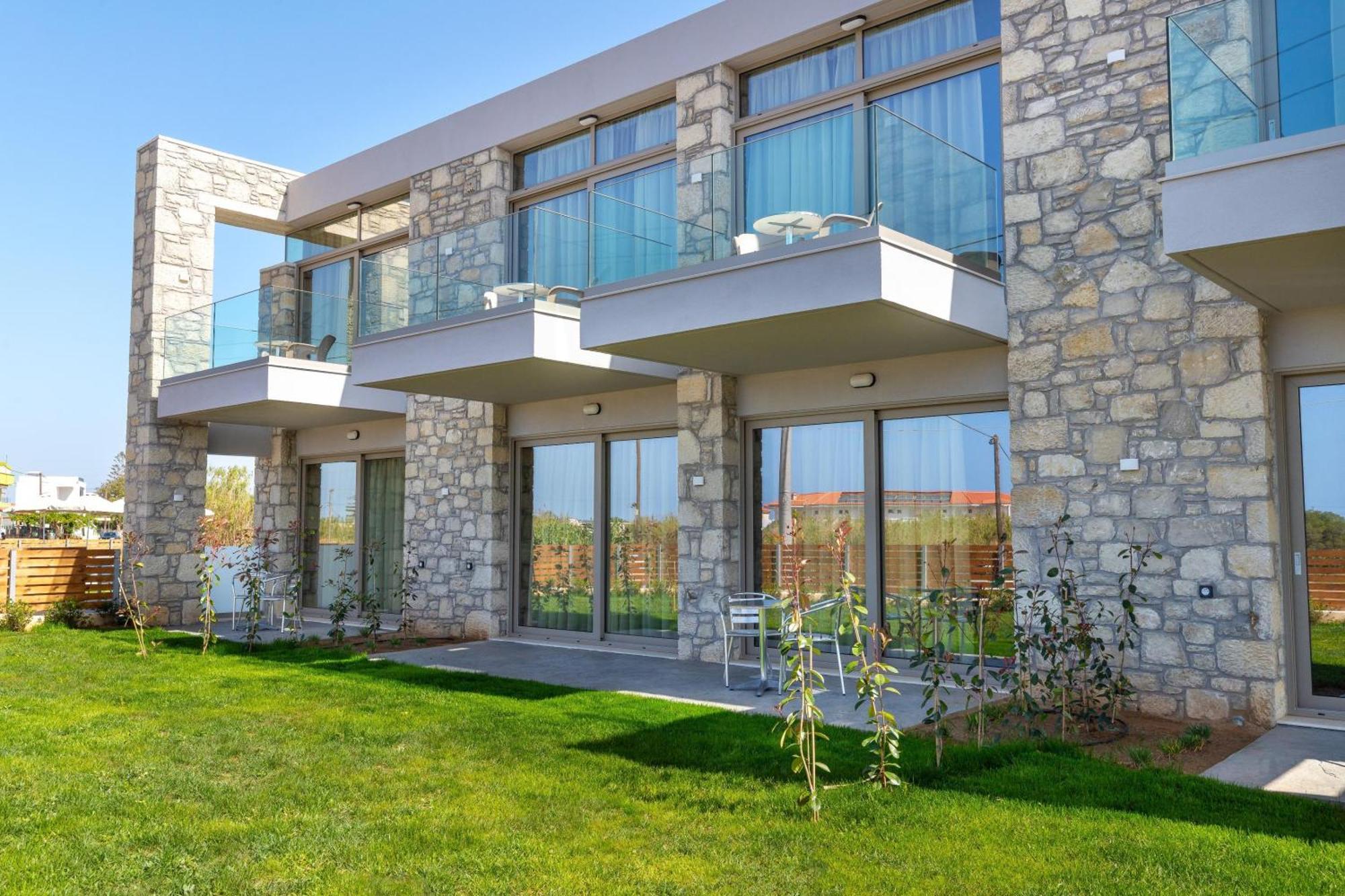 Achatis Apartments With Sea View Kolymbari Exterior photo